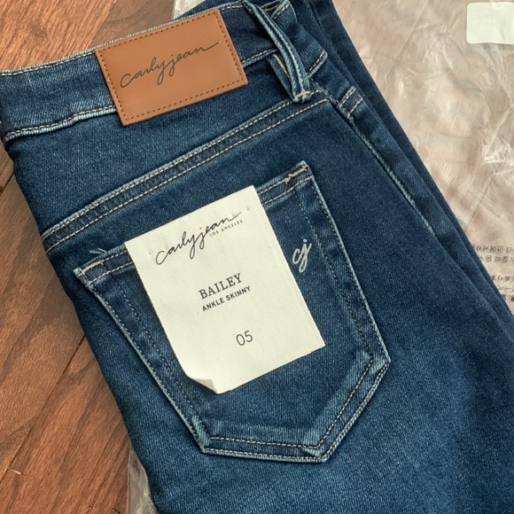 Carly Jean Los Angeles Denim - Carly Jean Los Angeles Blue Jeans